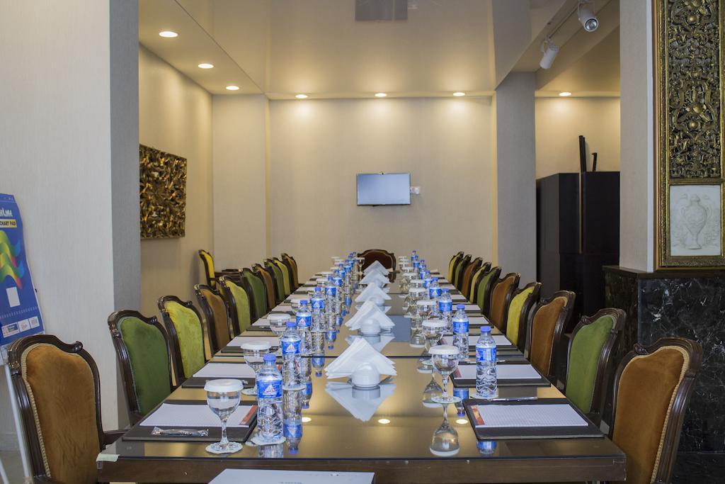 Fiori Hotel เอร์เบล ภายนอก รูปภาพ